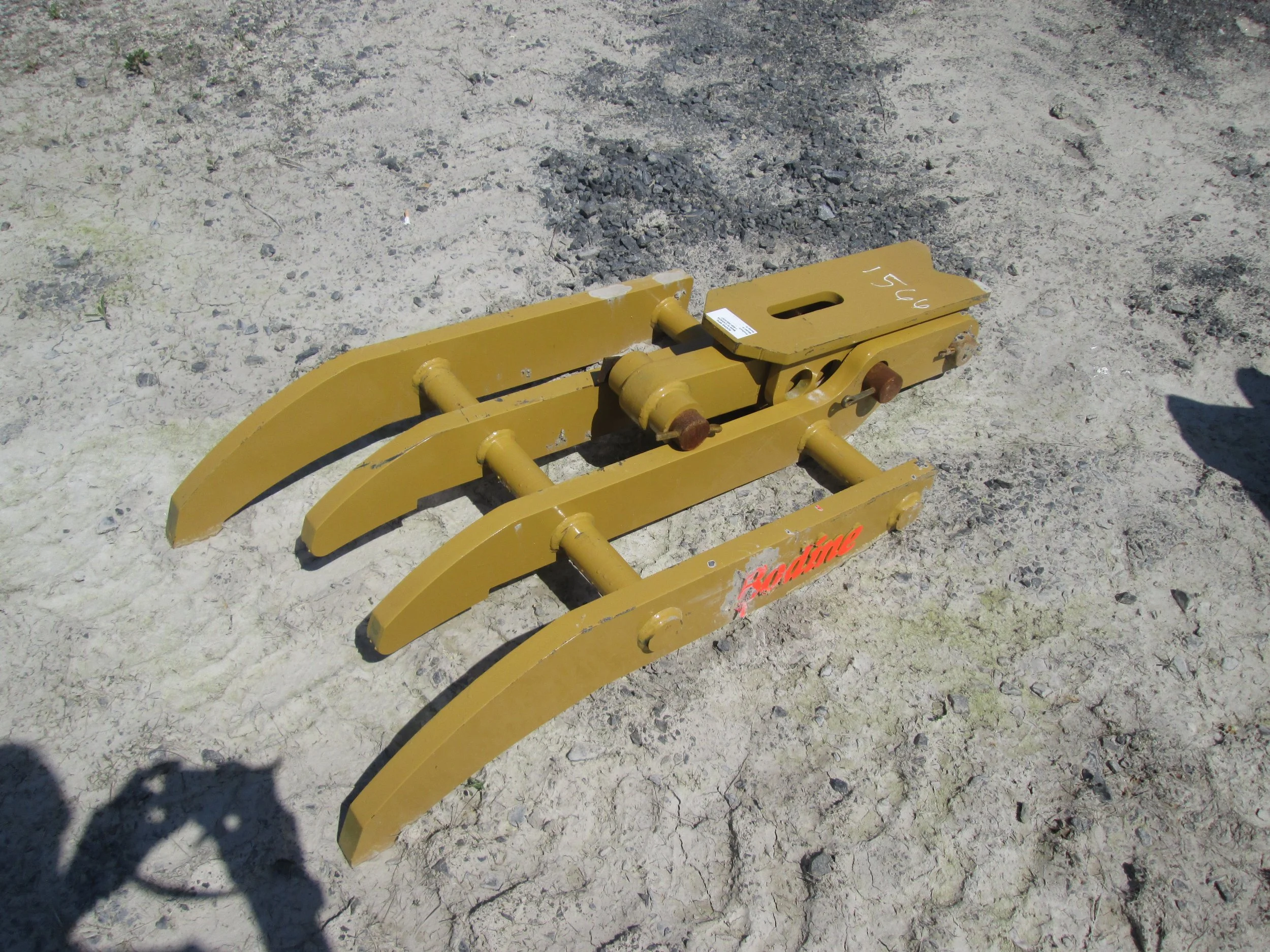 #1566- NEW Bodine 4 Finger Adjustable Manual Thumb-4800 - REGULAR PRICE $1,766.96 CASH OR WIRE TRANSFER PRICE IS (SALE)