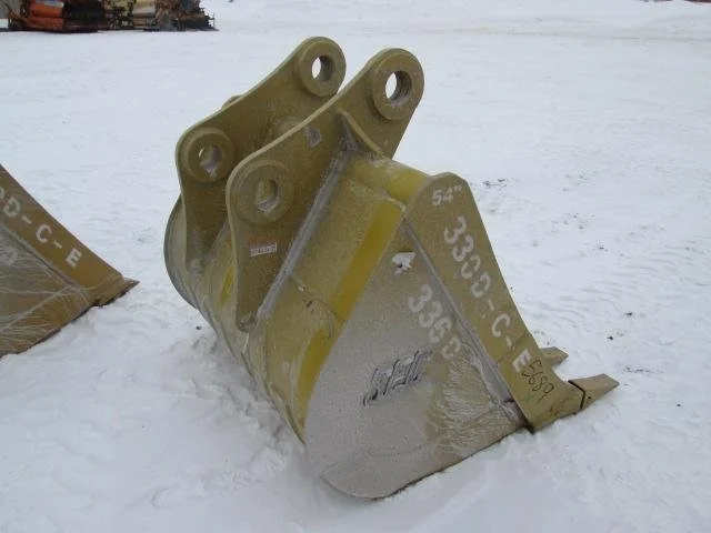 0604+SEC+54in+Tooth+Bucket+(3.3.15)+a.jpg