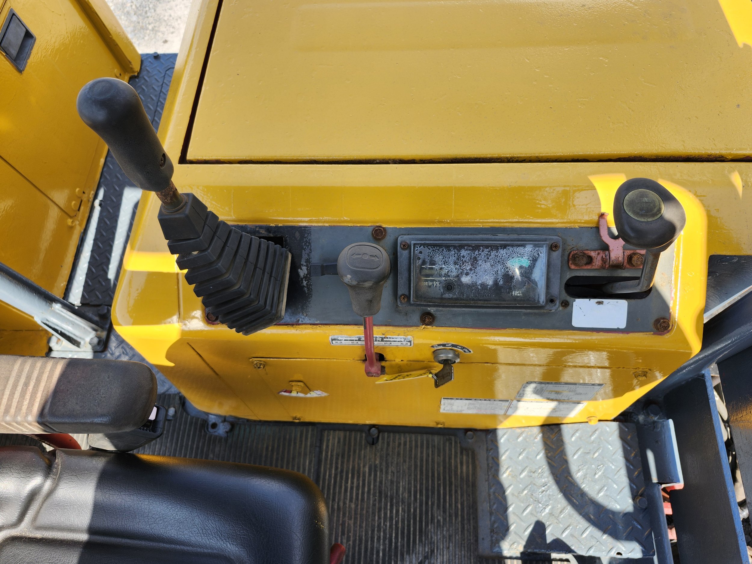 895c (10).jpg