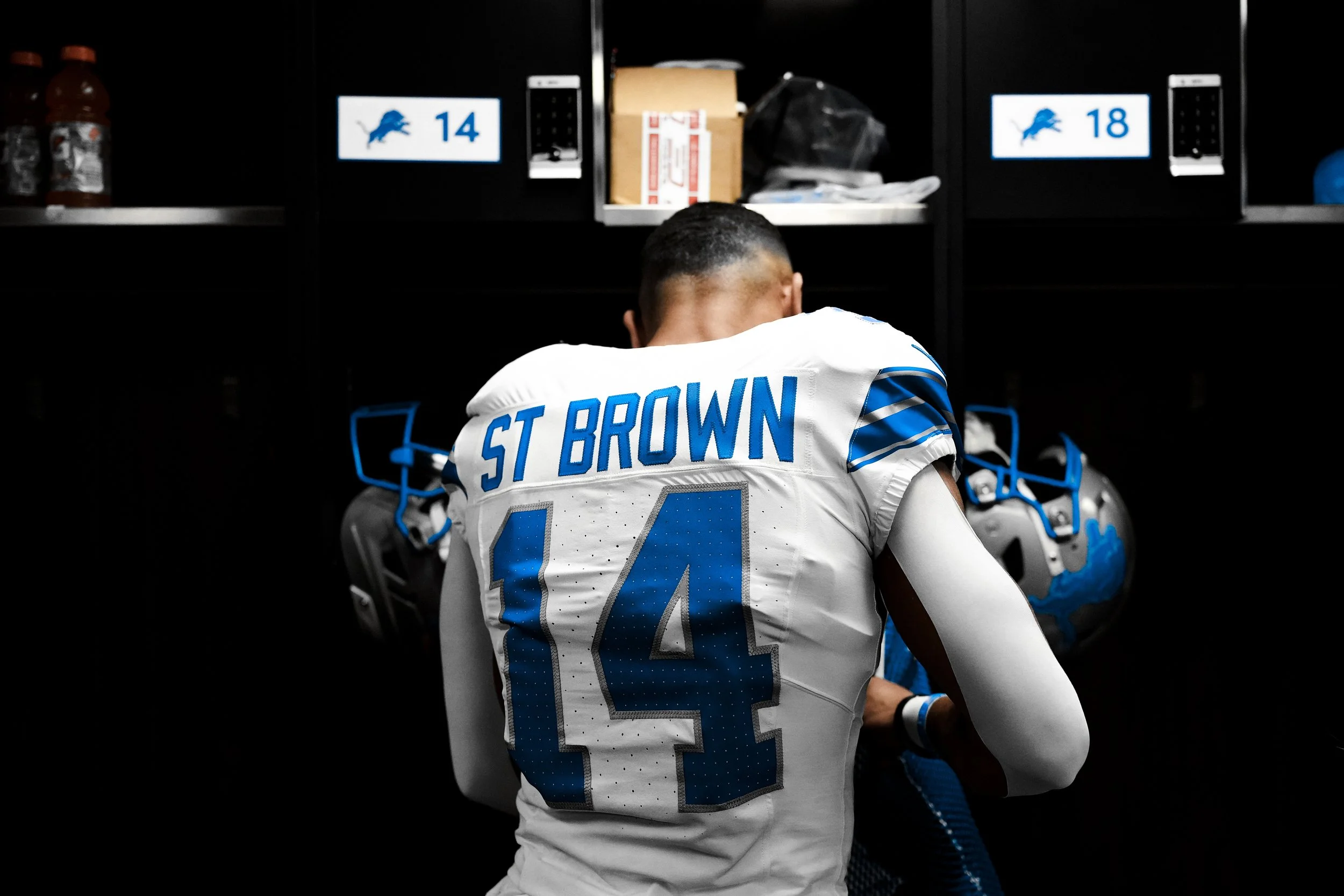 StockX and Amon-Ra St. Brown team up for Giving Tuesday auction