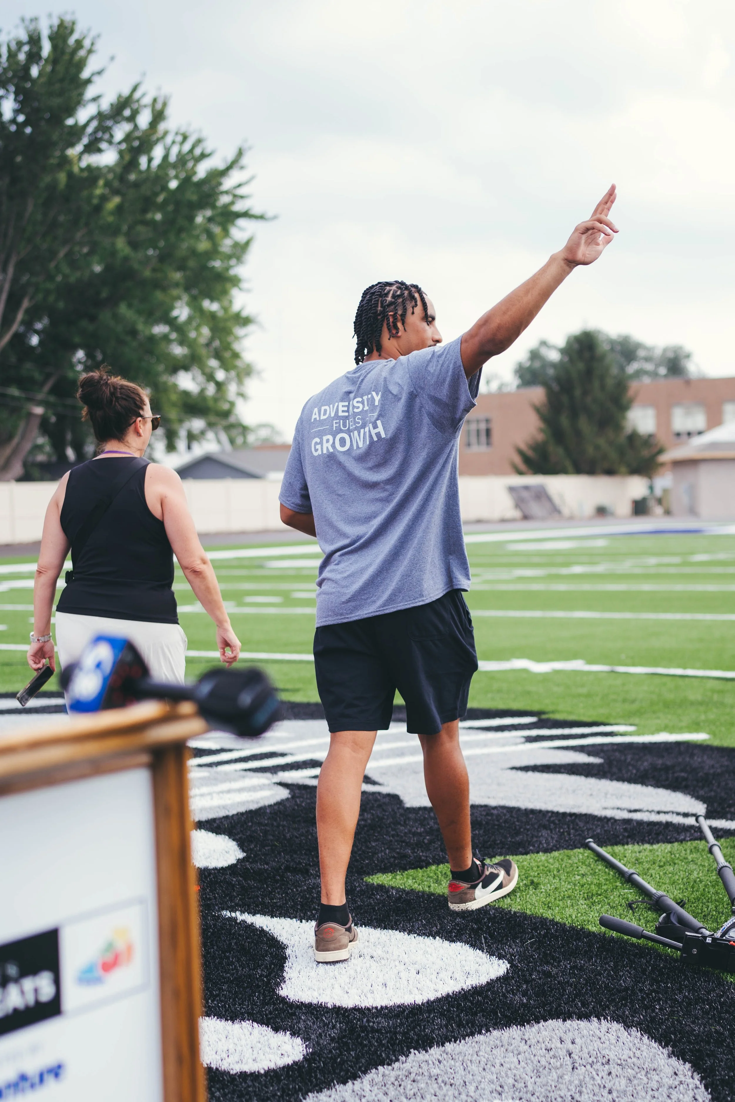 Jordan Love foundation seeking WI K-12 sports teams in need of cleats