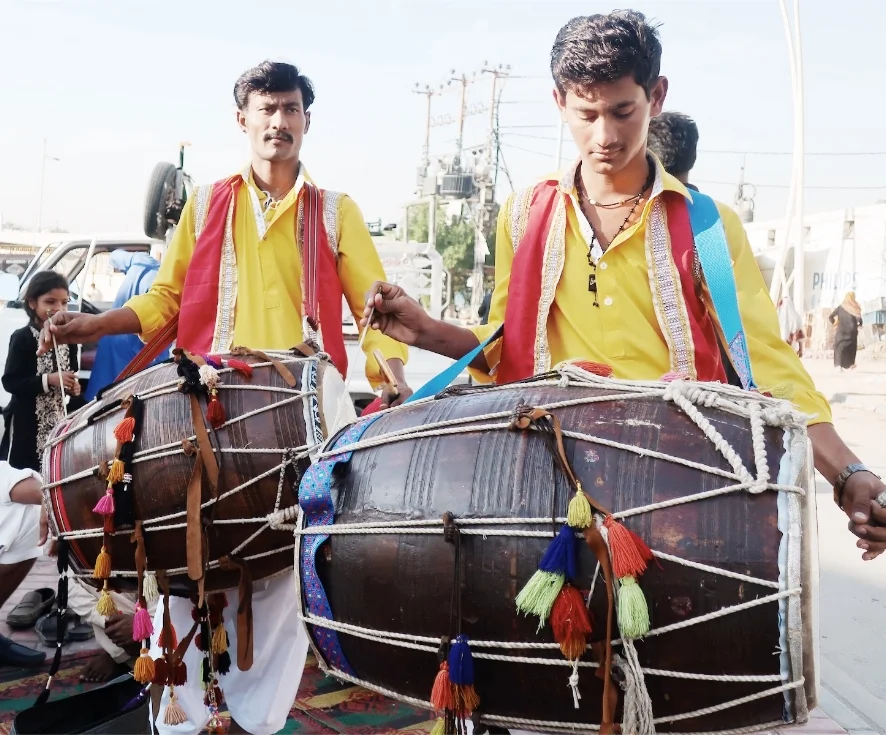 Dhol-Wallas