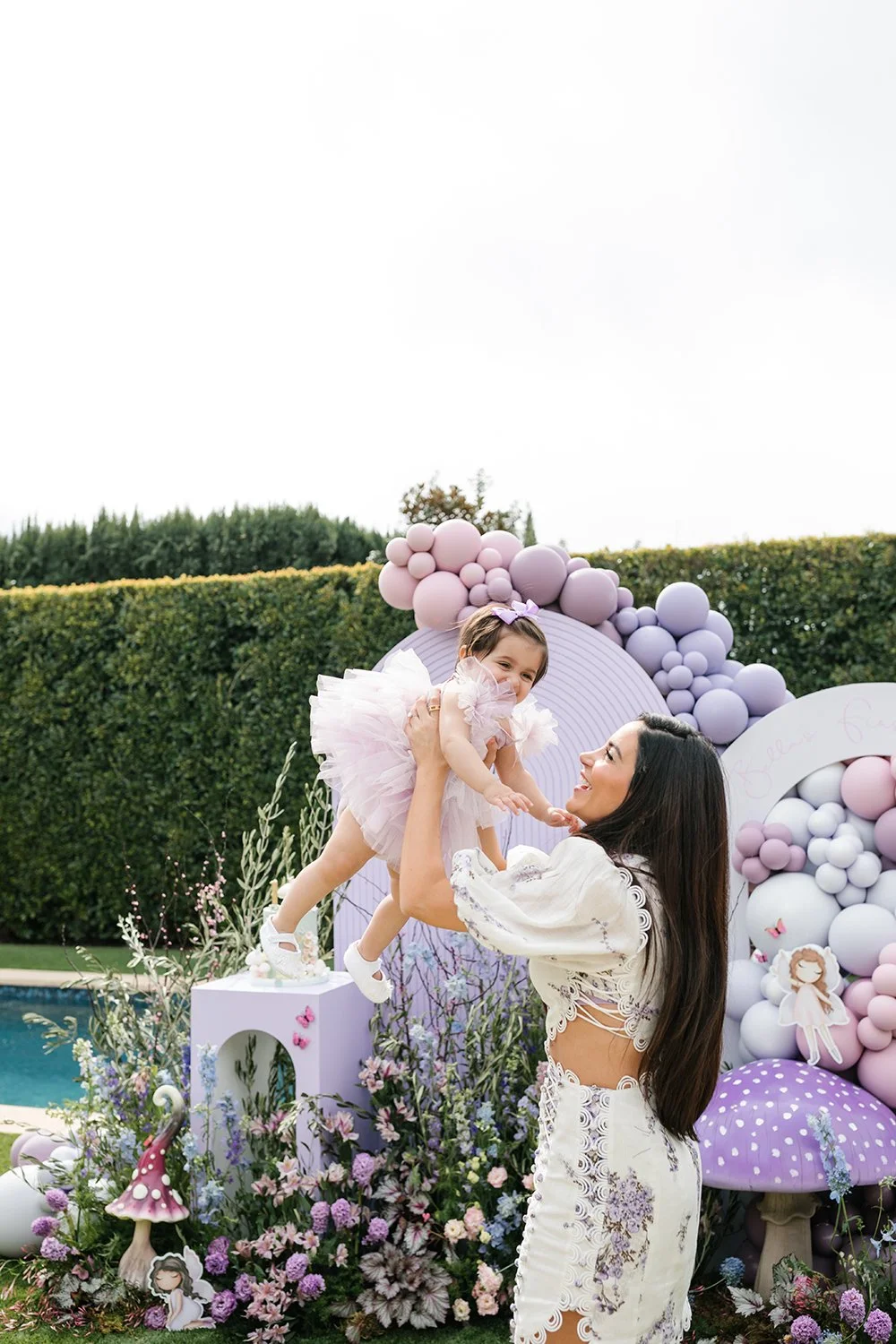 motherhood-portraits-newport-beach.jpg