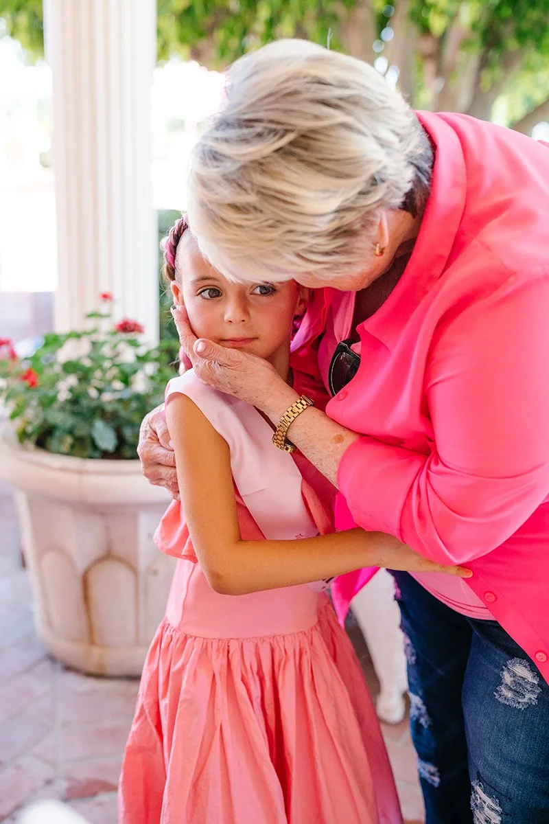 portrait-grandma-and-grandaughter.jpg