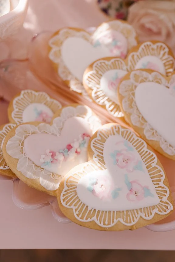 delicate-flower-sugar-cookies.jpg