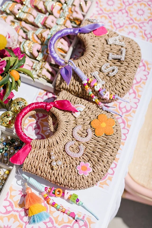 party-crafts-at-kids-party.jpg