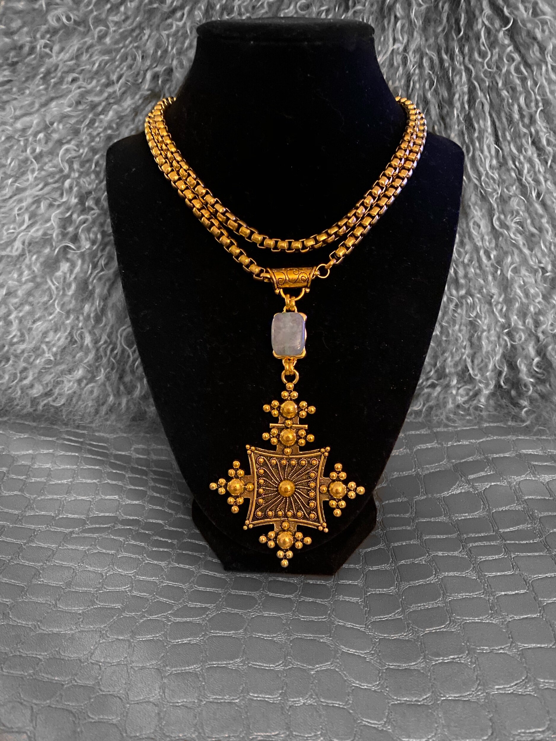 E914254C-7224-4C52-BC78-711F8122D915