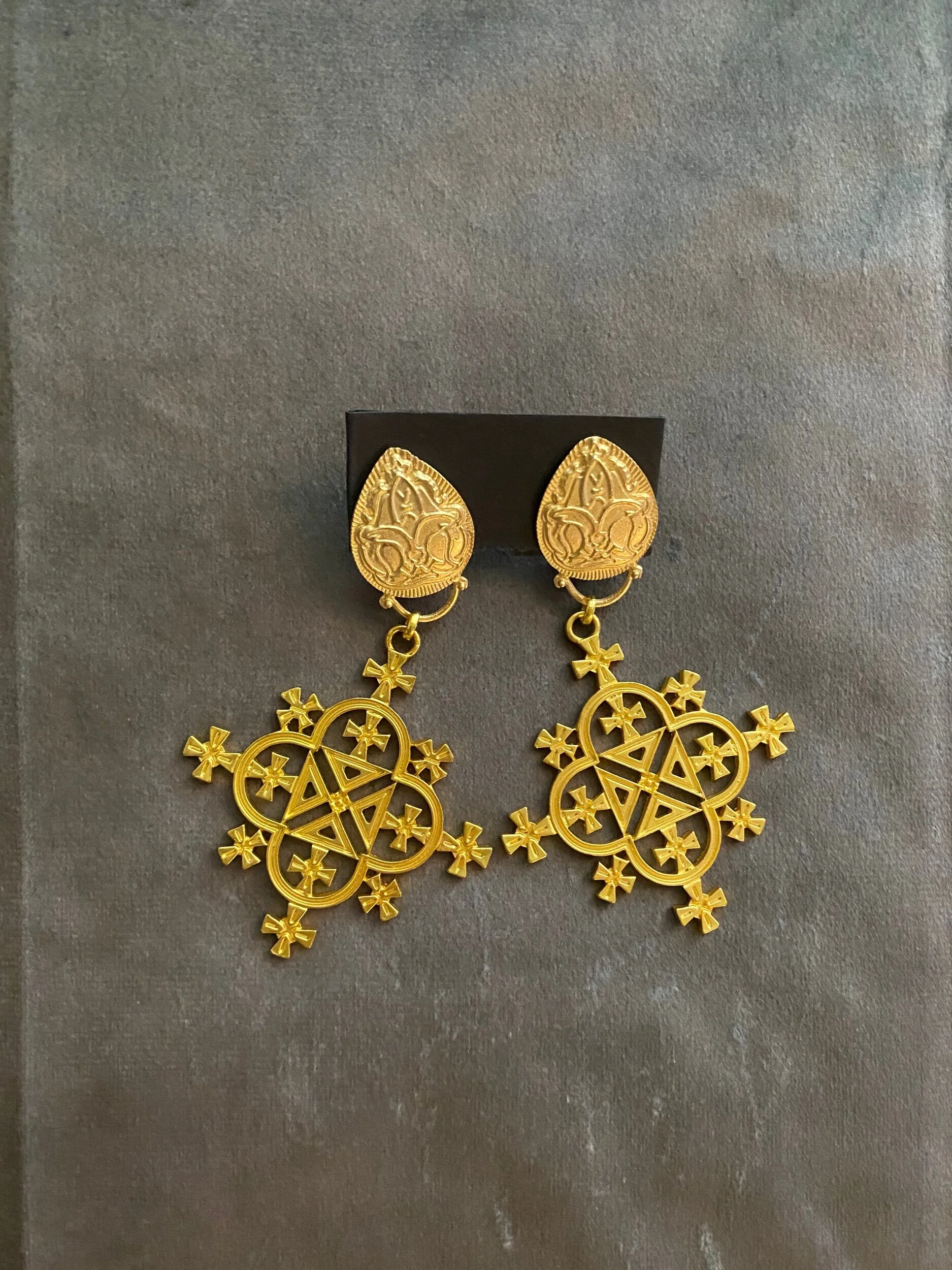 06CDC1C6-60CB-4365-A54C-BC4309A627F2