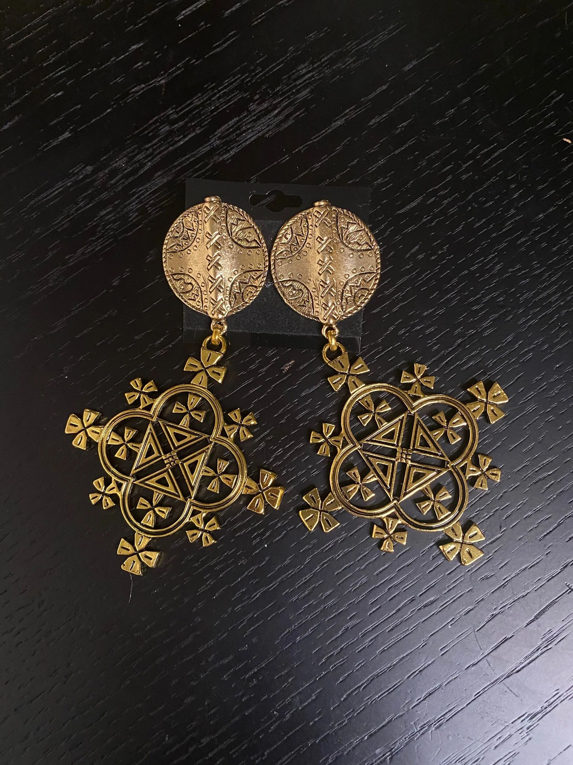 C94ABE75-7377-475C-9E9A-30719B107A09