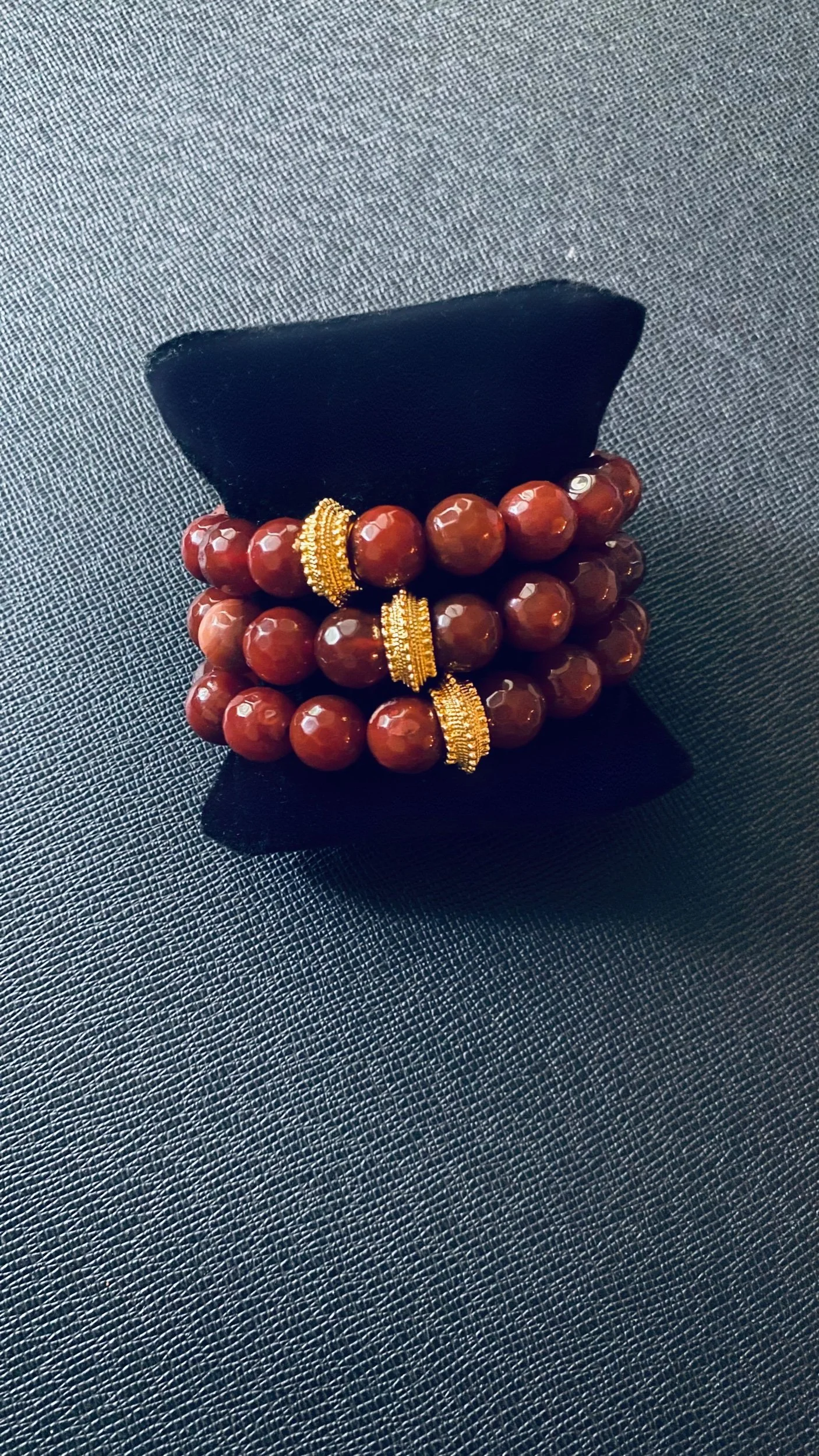 ECF17FBB-9D57-410F-AA01-8A8237159A86