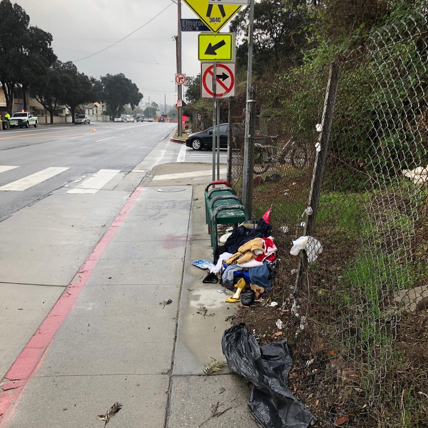 Before and After, Love Elysian Valley Cleanup on Riverside Drive and Elmgrove. @metrolosangeles we NEED and LOVE our Route 96 bus! #betterbusesforla #cd13 #mitchofarrell #loveelysianvalley