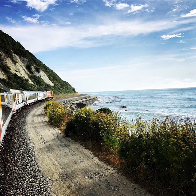 I&rsquo;m reliving a travel moment in New Zealand this virtual #traveltuesday - an incredible country that I think should be on everyone&rsquo;s travel bucket list. I spent one month road tripping with my family across both the North and South Island