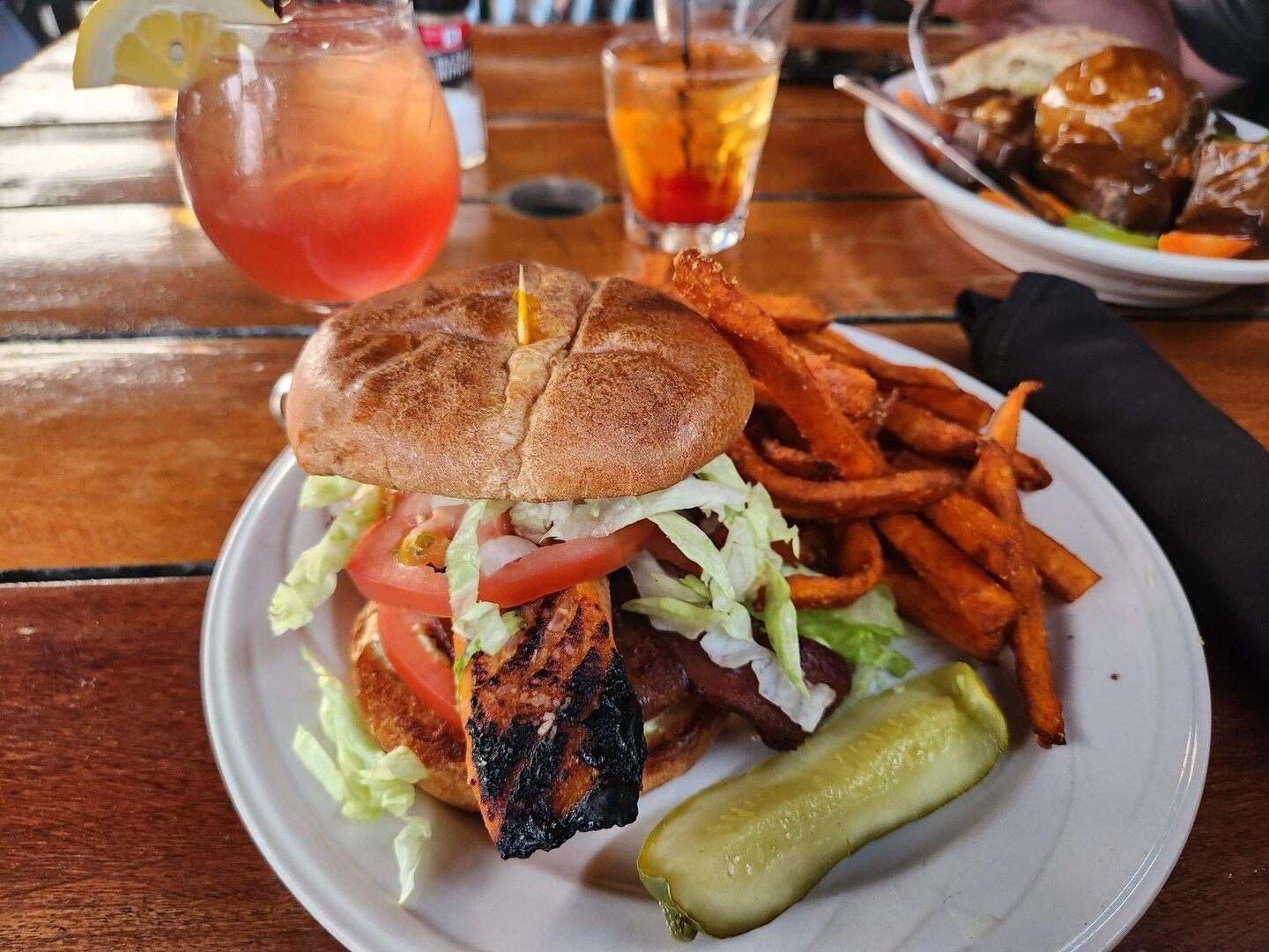 Sink your teeth into our Salmon Club. 

📸 Tara