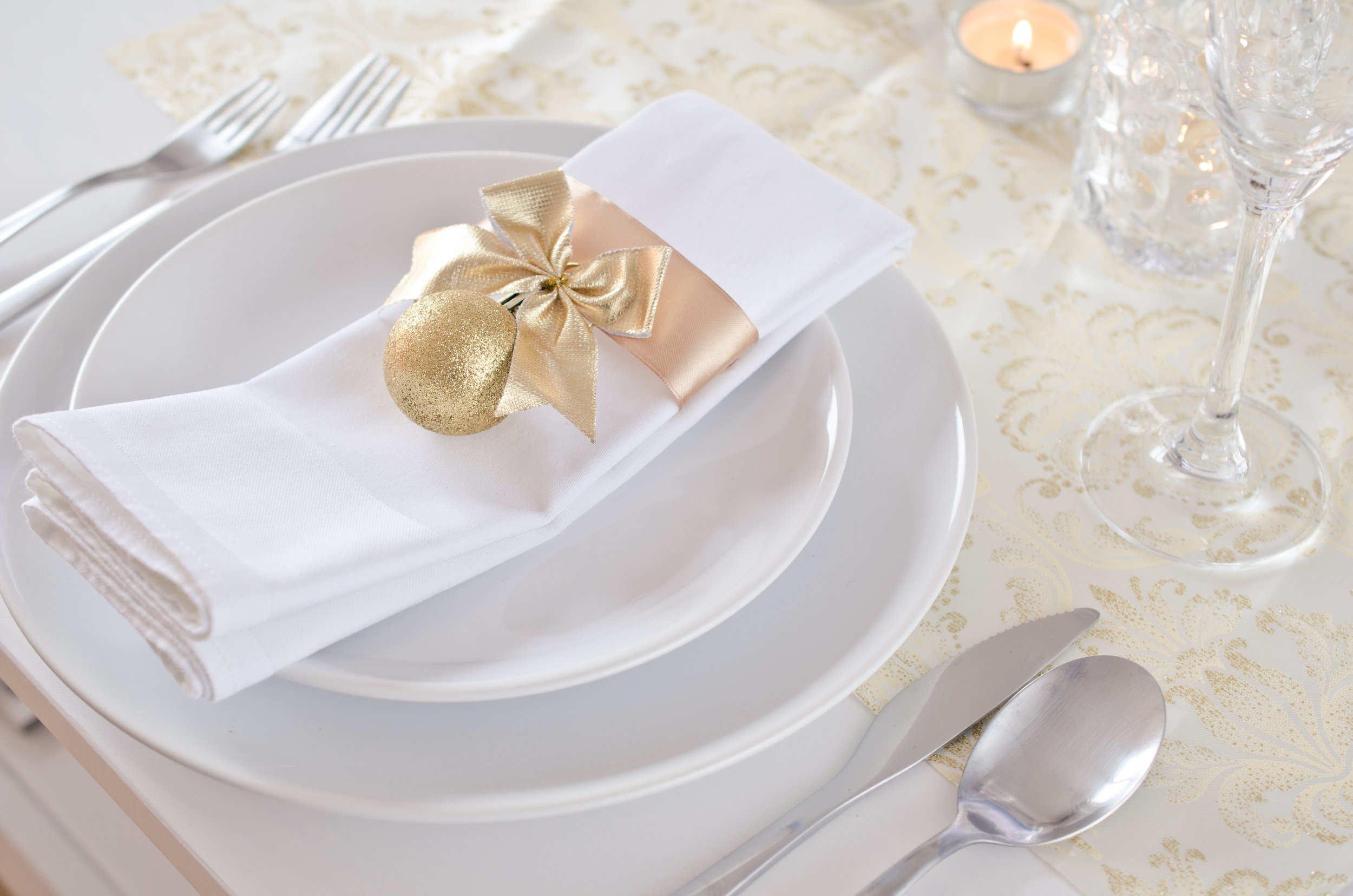 Holiday linen napkins