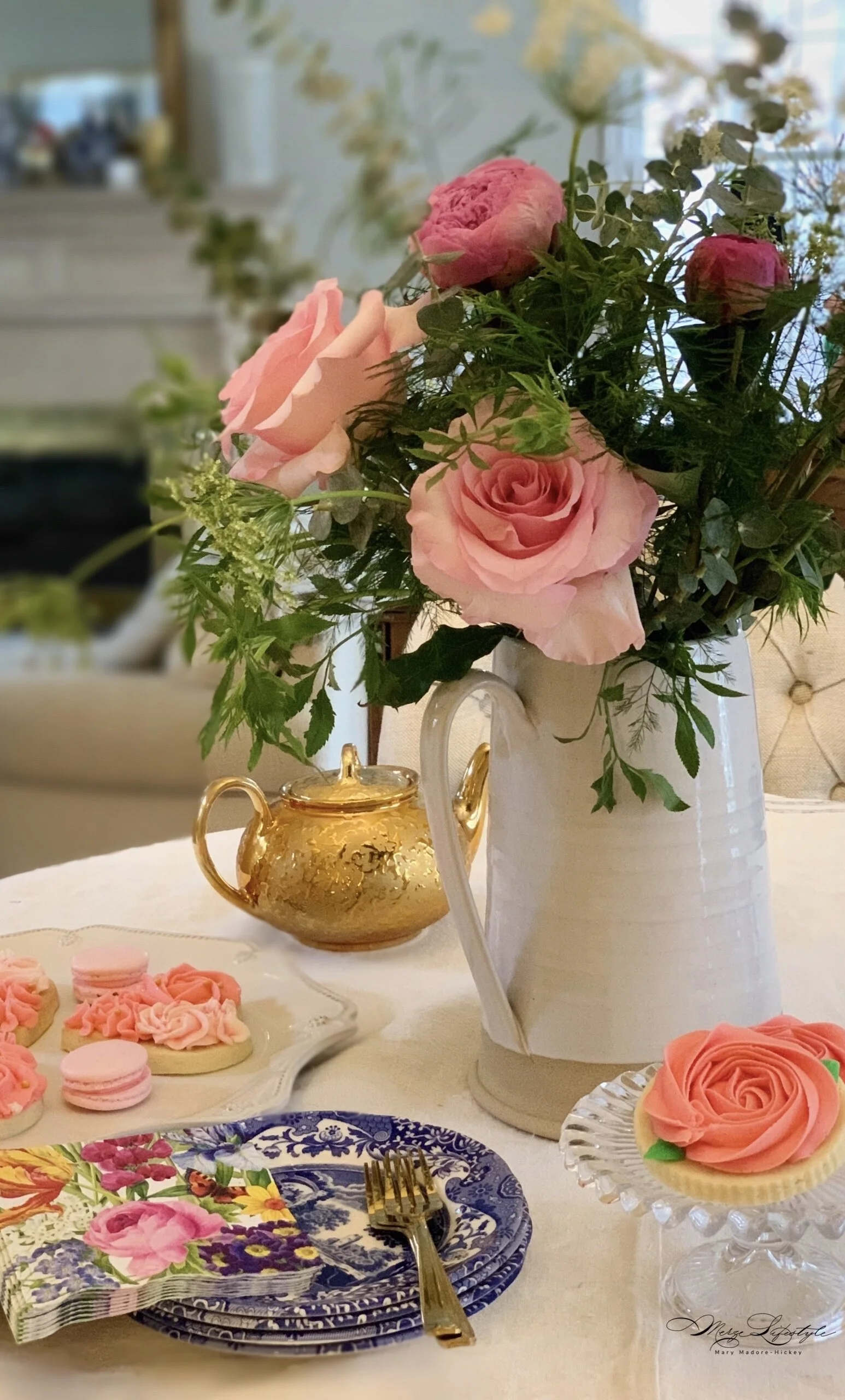 Simple Valentine's Day Decor