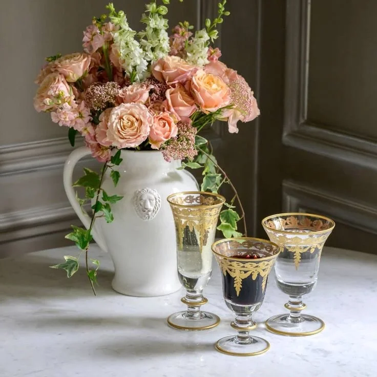 Vetro Gold Wine Glass - Faire (1).jpg