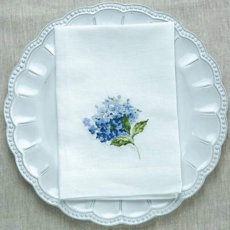 hydrangea-embroidered-linen-napkin-blue-white 1.jpg