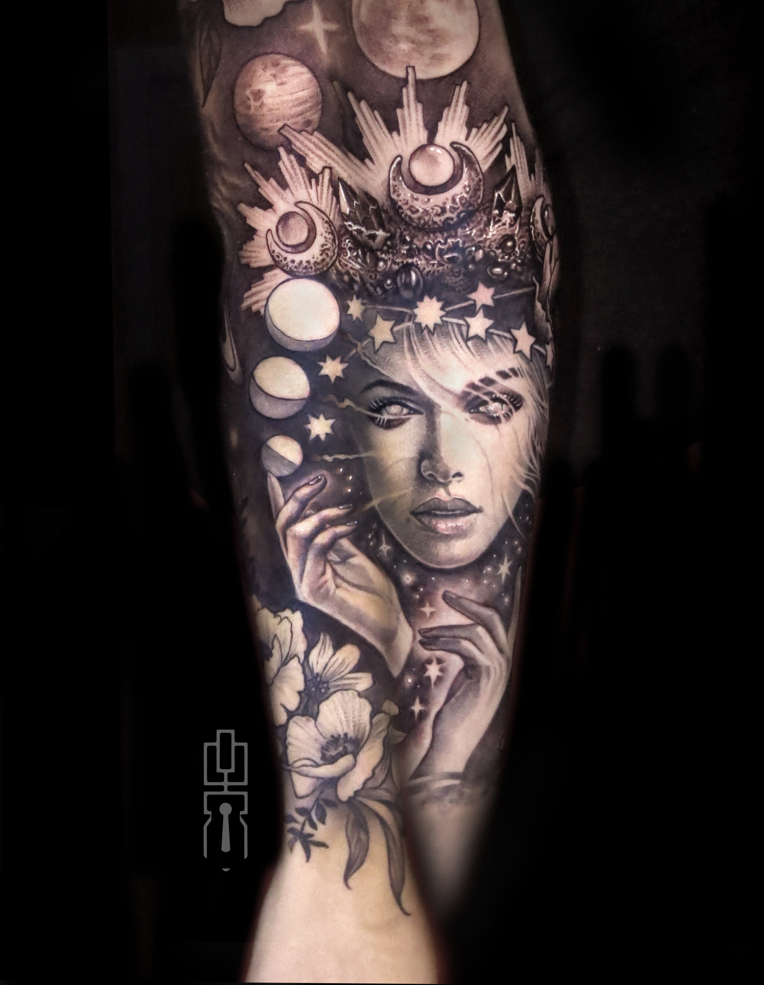 luna lunar moon goddess tattoo.jpg