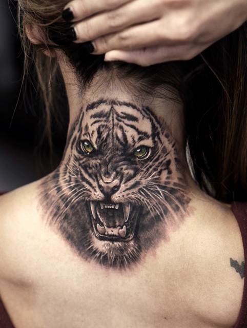 tiger neck.jpg