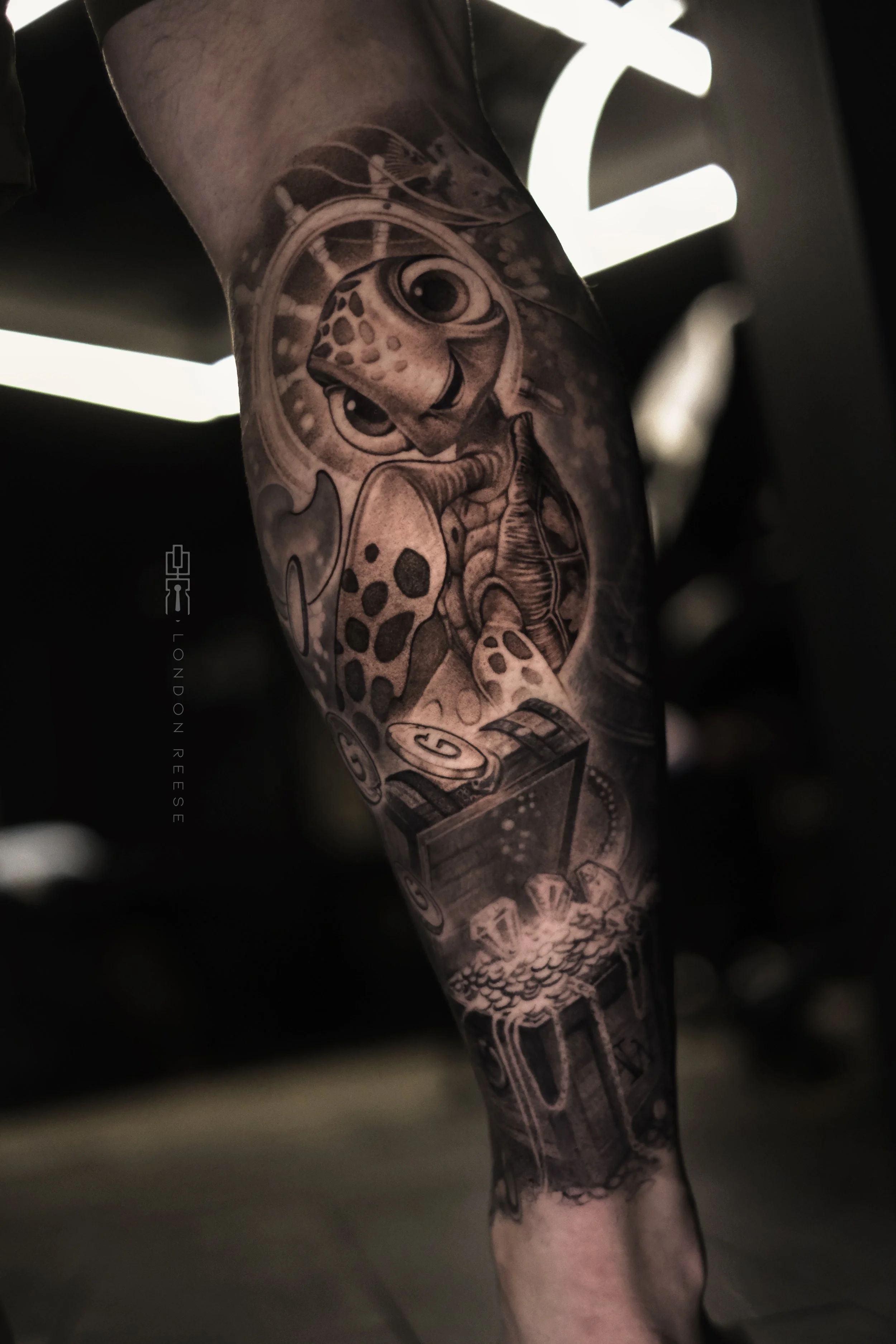 squirt finding nemo treasure chest london reese tattoo copy.jpg