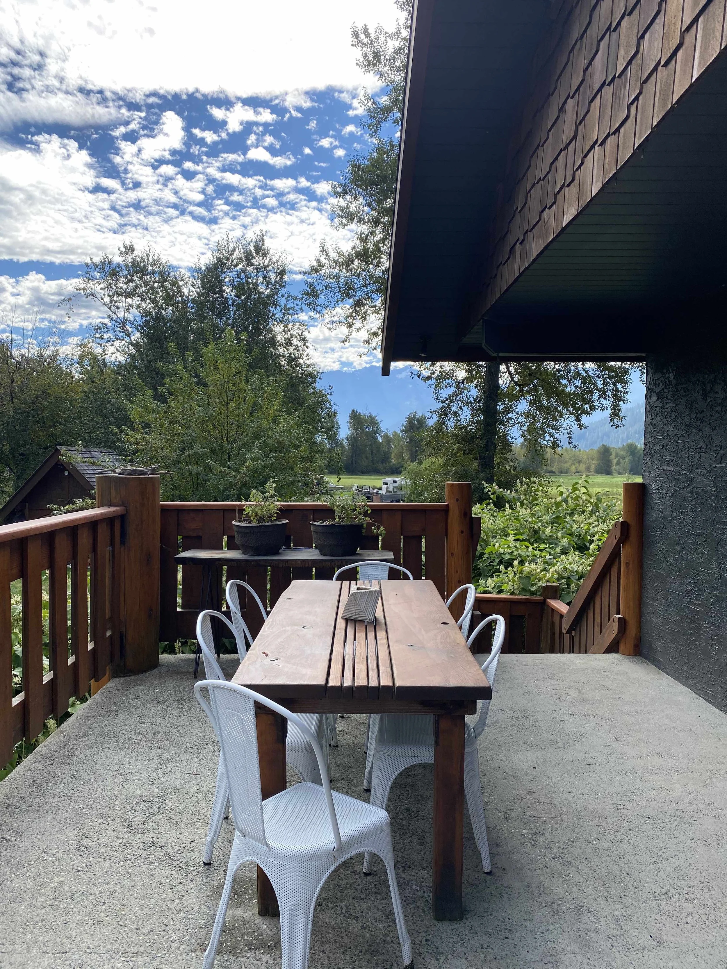 GH Up Patio 3.jpeg