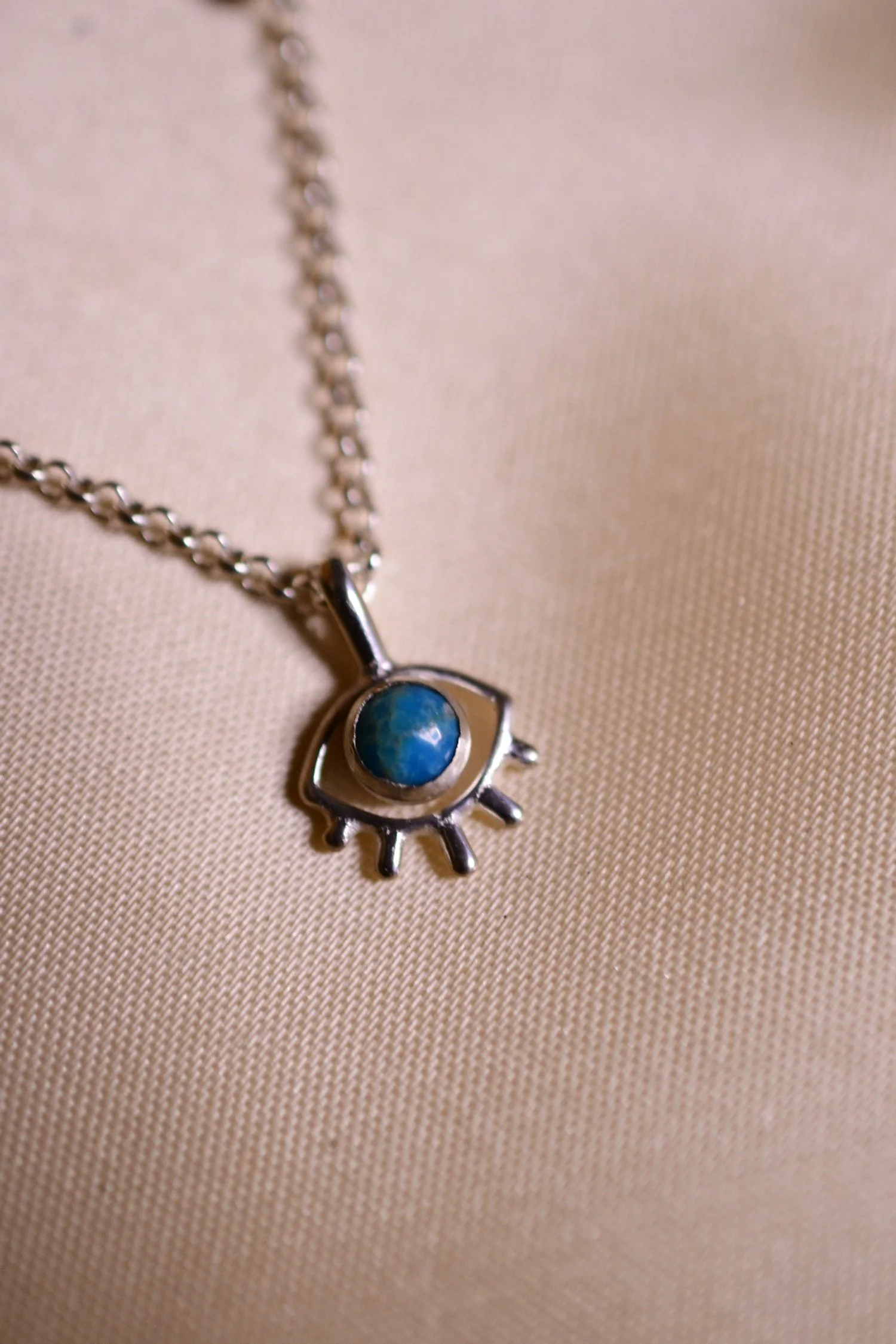 Kingman Seer Charm Pendant