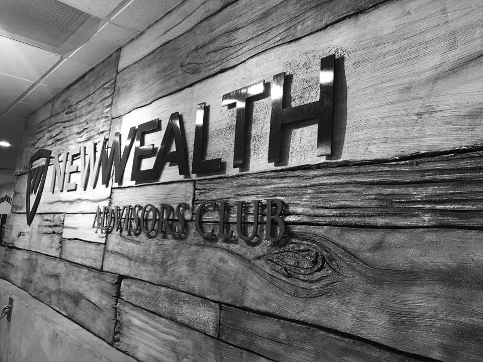New Wealth Advisors Club - 1.jpg