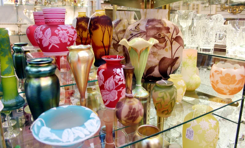 Silvey Estate Sales Tulsa-Antiques-Kelley-0917-04glass2.jpg