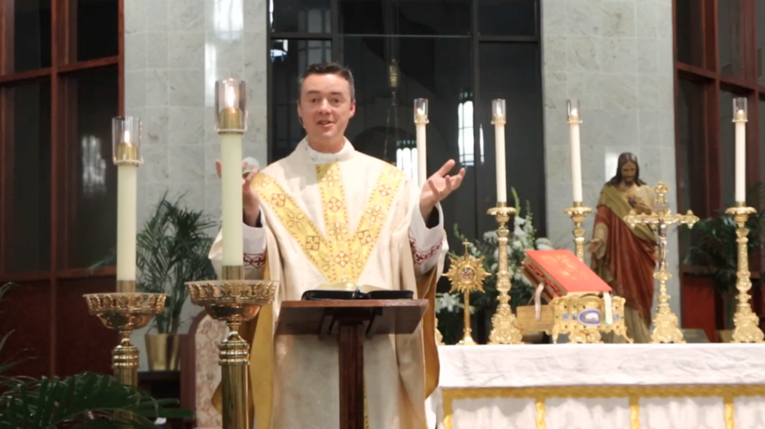 Audio: Holy Saturday, Easter Vigil Mass