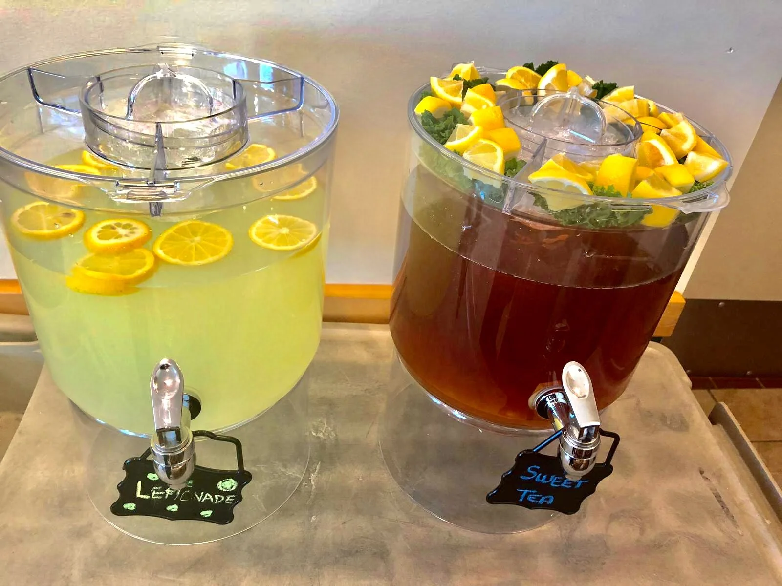 8FD36EFB-4D7A-40E1-A070-CE798E9F5987