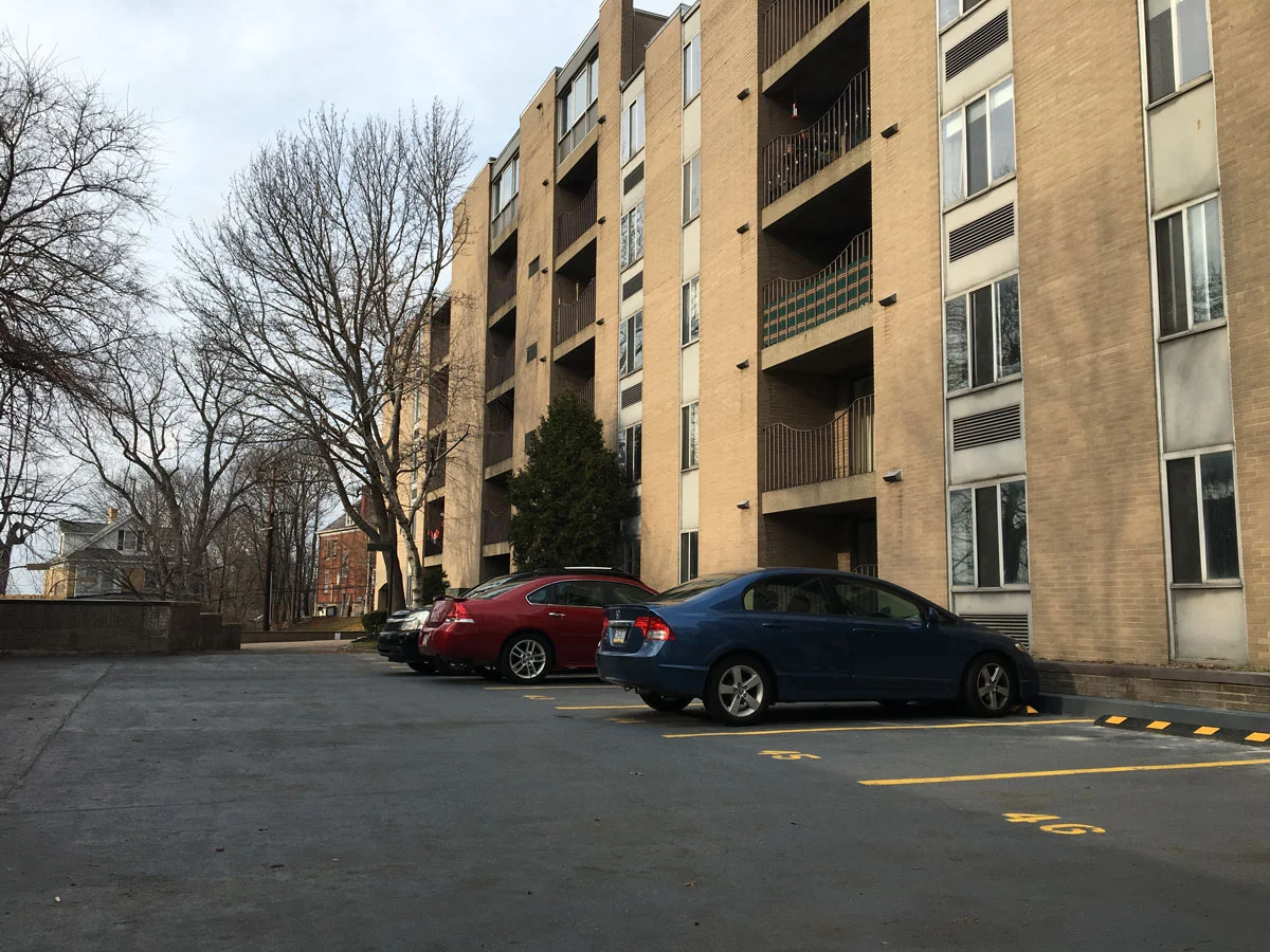 51 Unit Apartment Building in Pittsburgh, PA