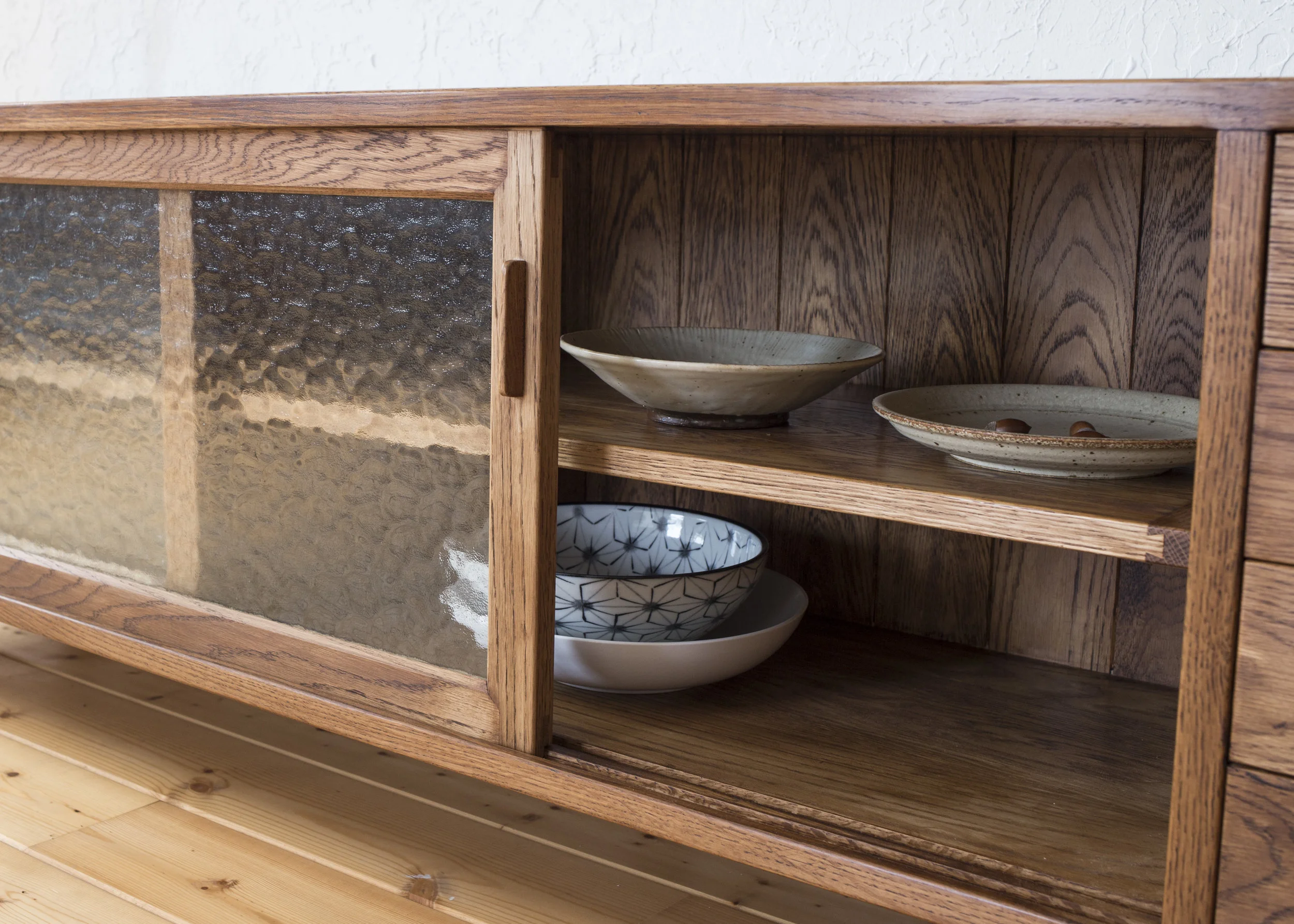 Stain Oak, glass doors