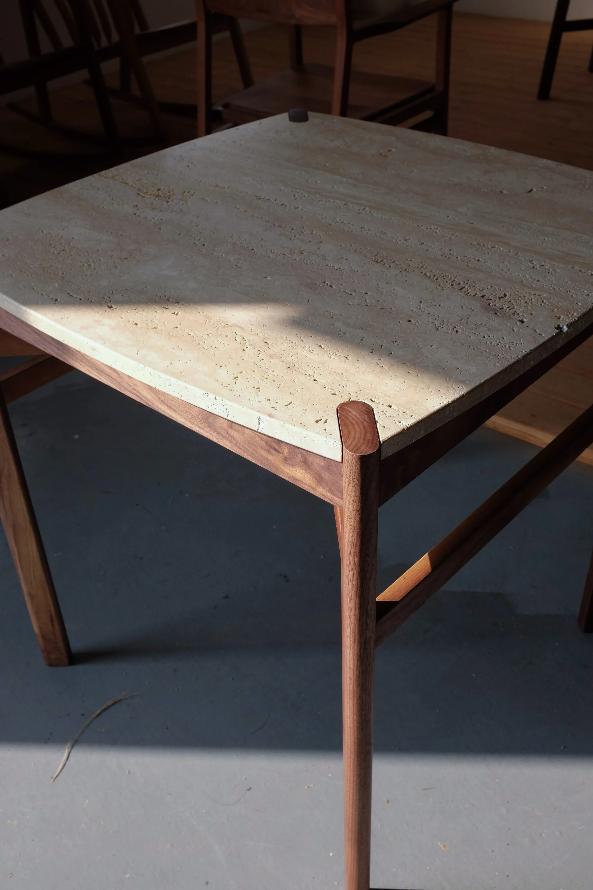 C07 EMBERS Table set