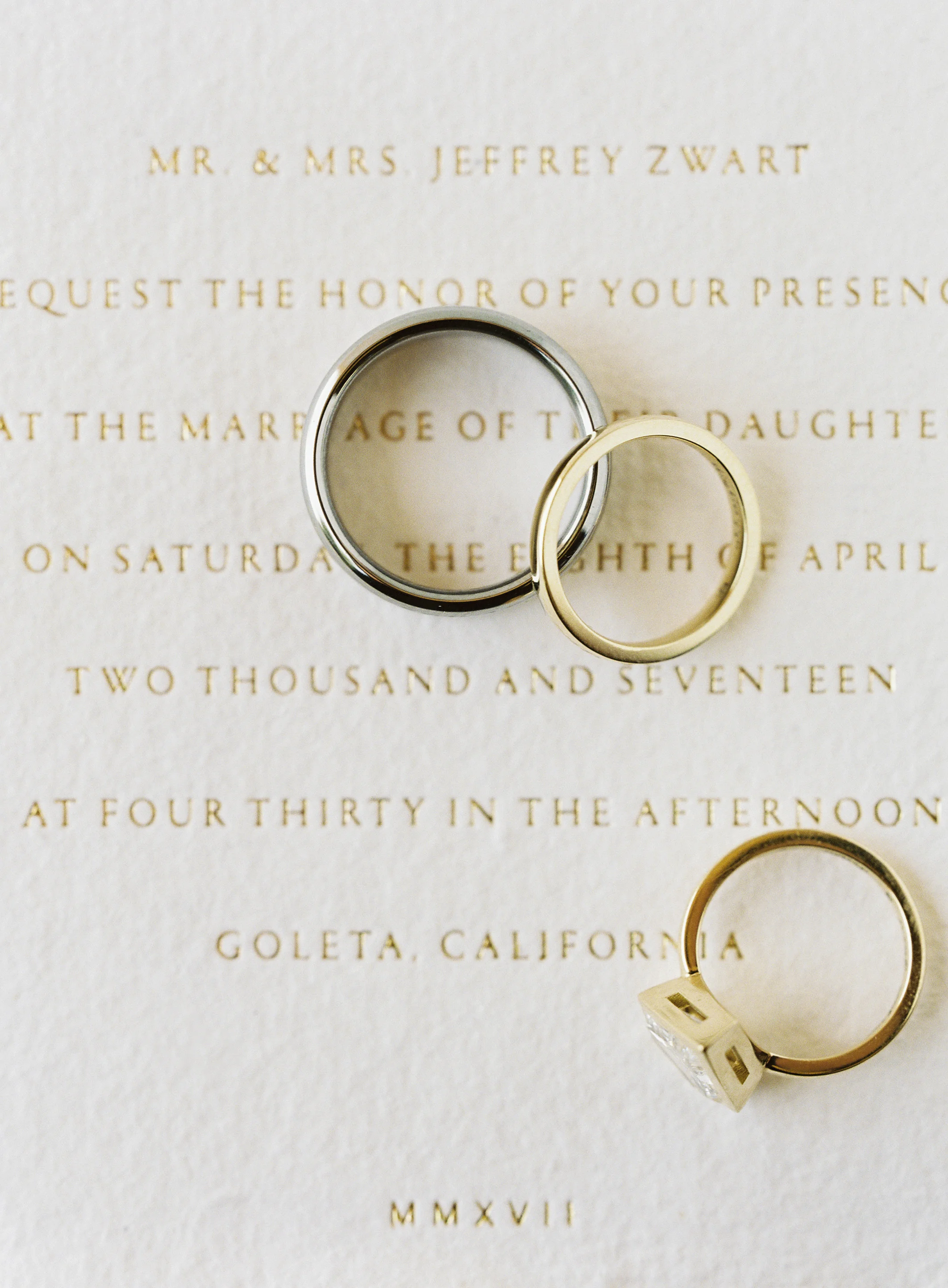 60-lauragordonphotography-baylee&patrickwedding.jpg