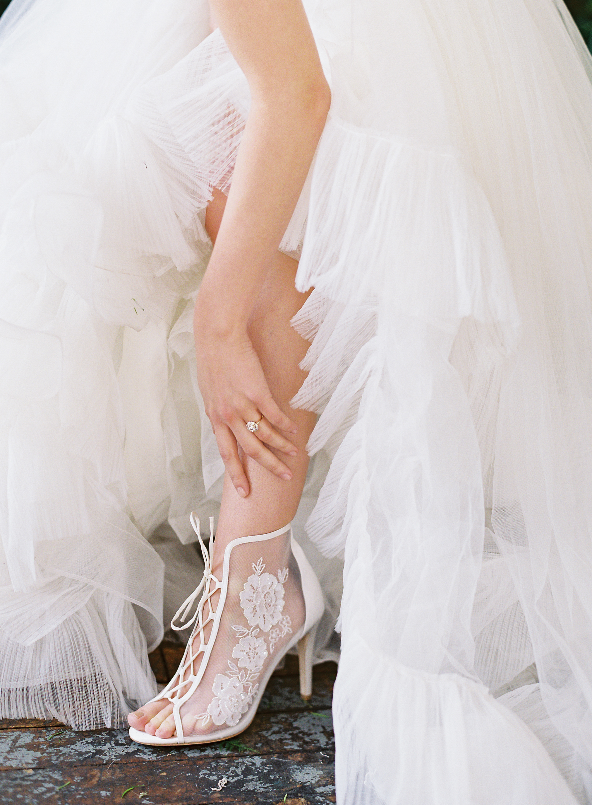 LauraGordonPhotography(c)_bellabelle2019bridal-114.jpg