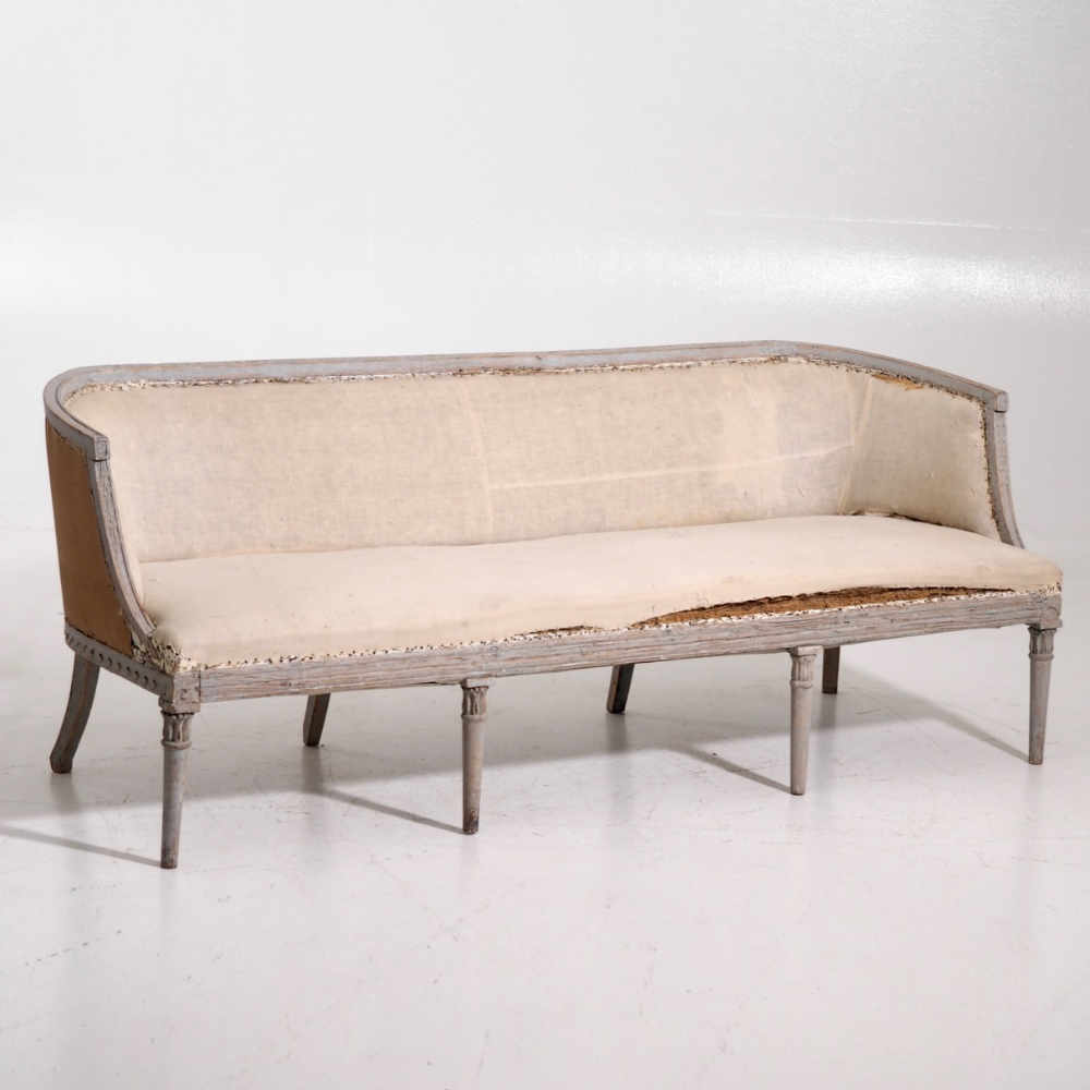 12691 2v Very Fine Gustavian Sofa In Original Paint Richly Carved Circa 1790 1810 Selected Design Antiques