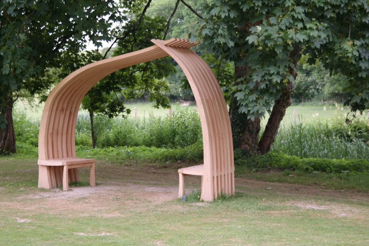 BESPOKE GARDEN FURNITURE BY ELLIOTT & CO — ELLIOTT & cO
