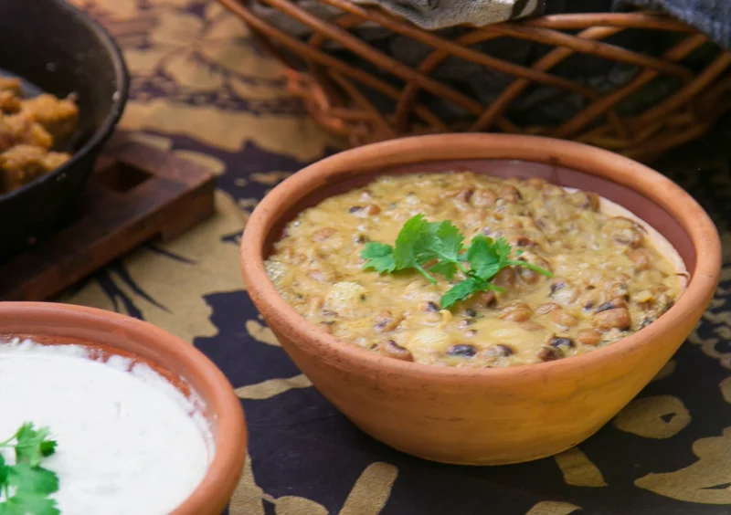 intialainen-mustapapucurry-3700.jpg