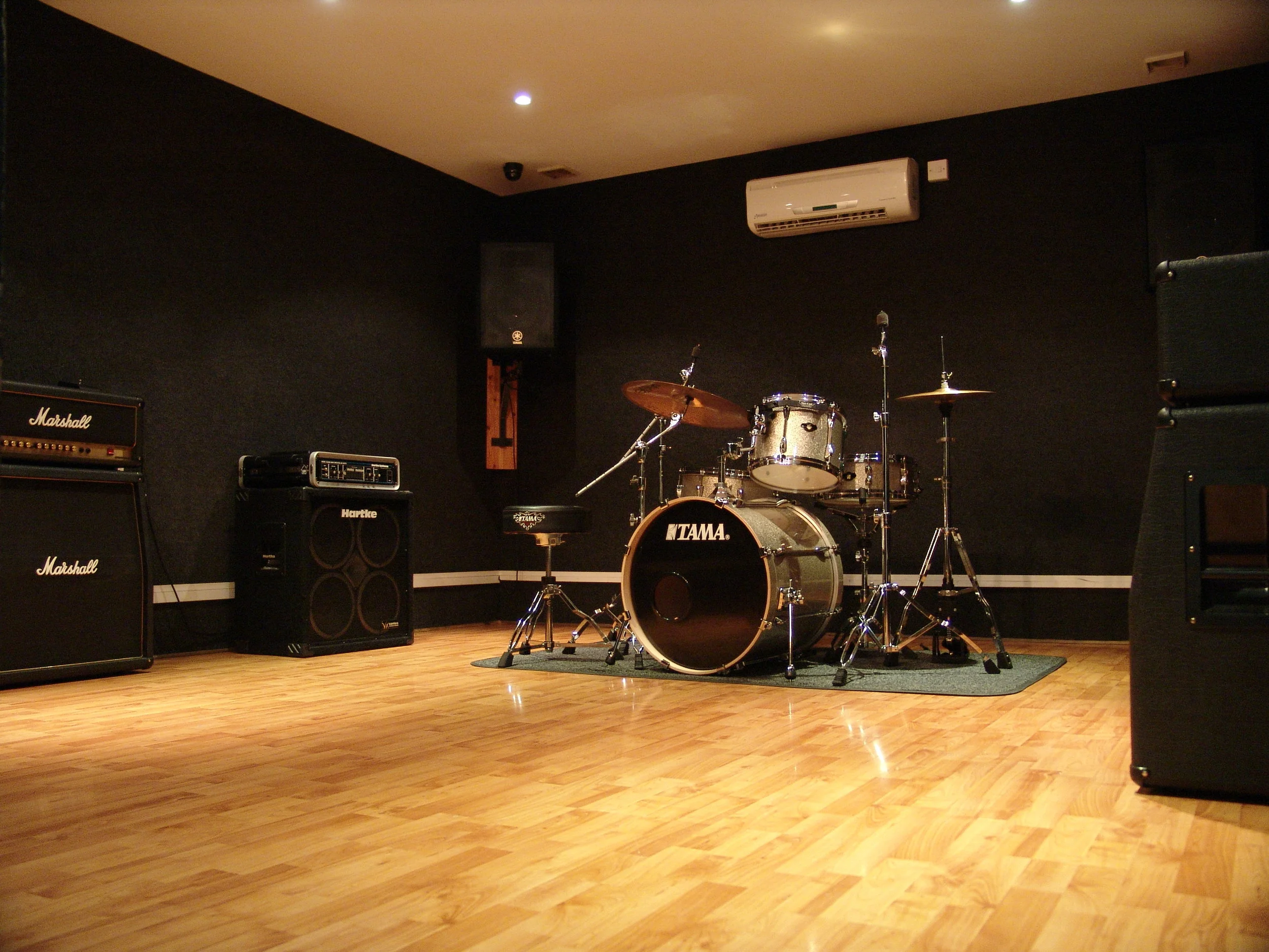 Room 3
