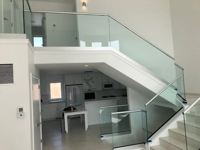 glass railing.jpg