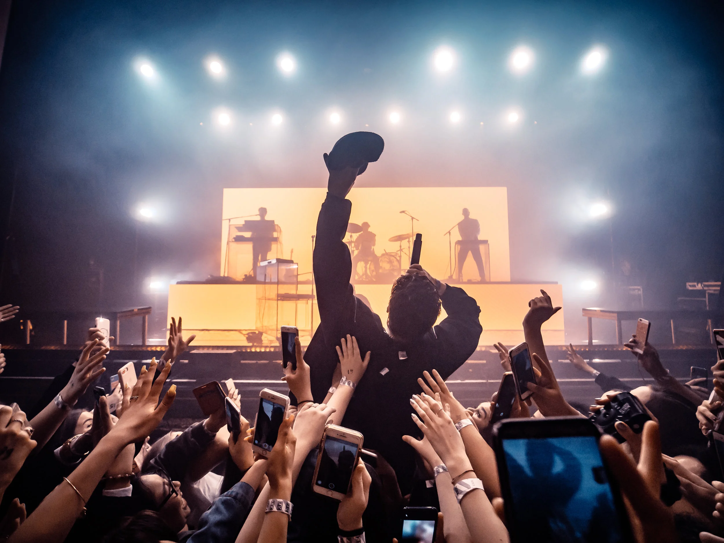 LANY - The Olympia - Photo by Ray Keogh_-26.jpg