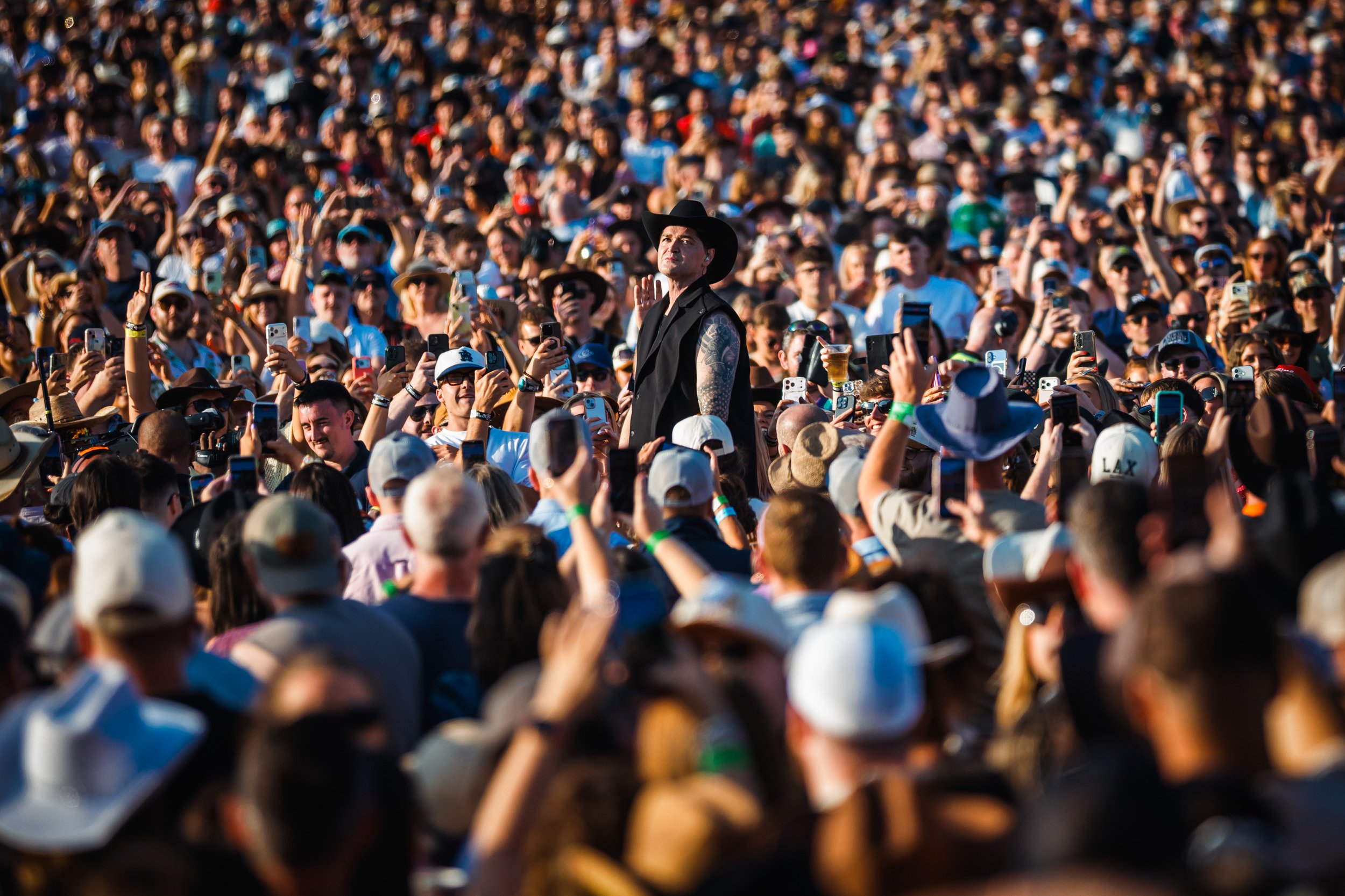 Luke Combs Slane Castle Supports Photo by Ray Keogh-54.jpg
