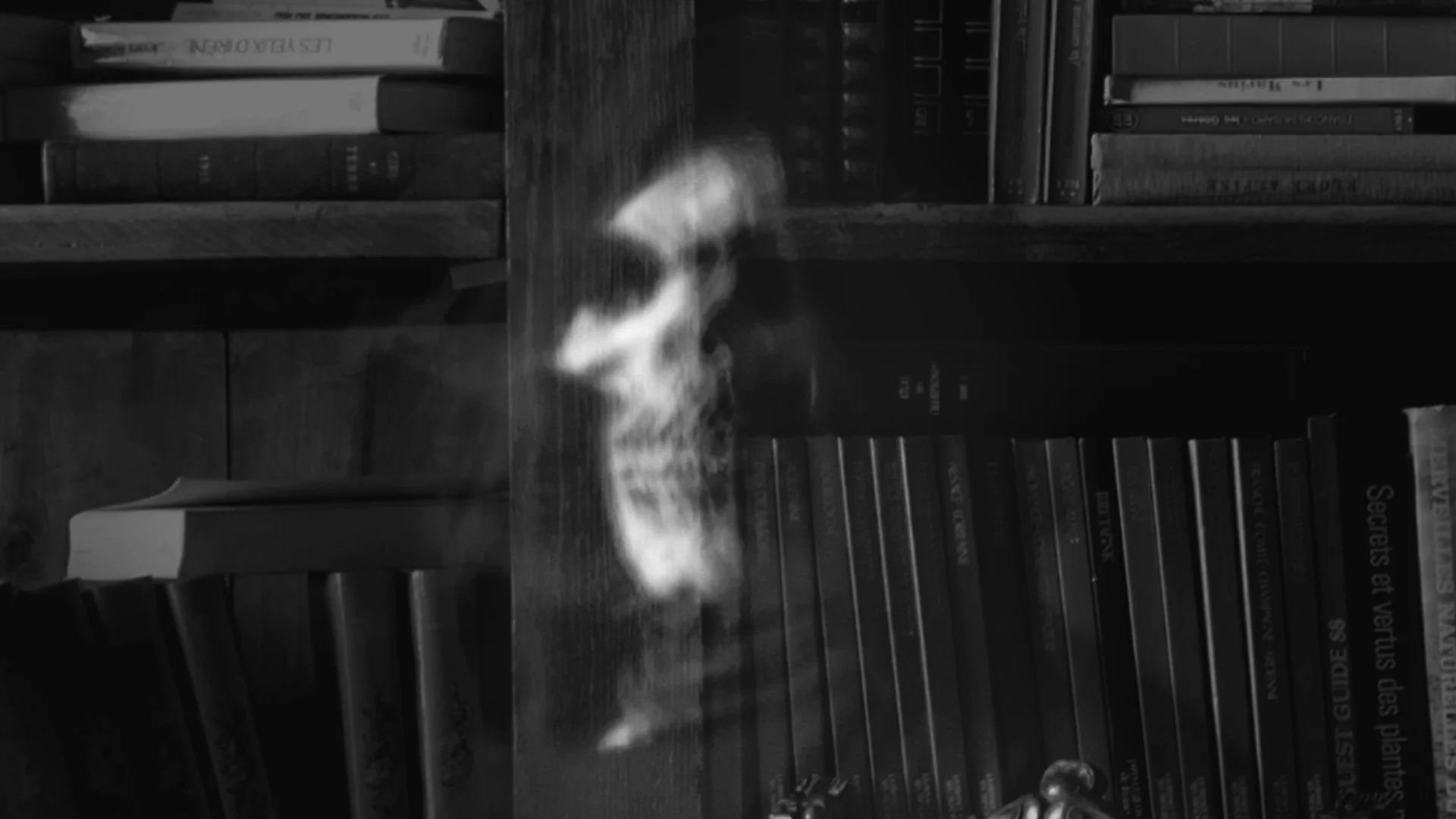 I RECREATED THE 3 BEST GHOST PHOTOS EVER TAKEN