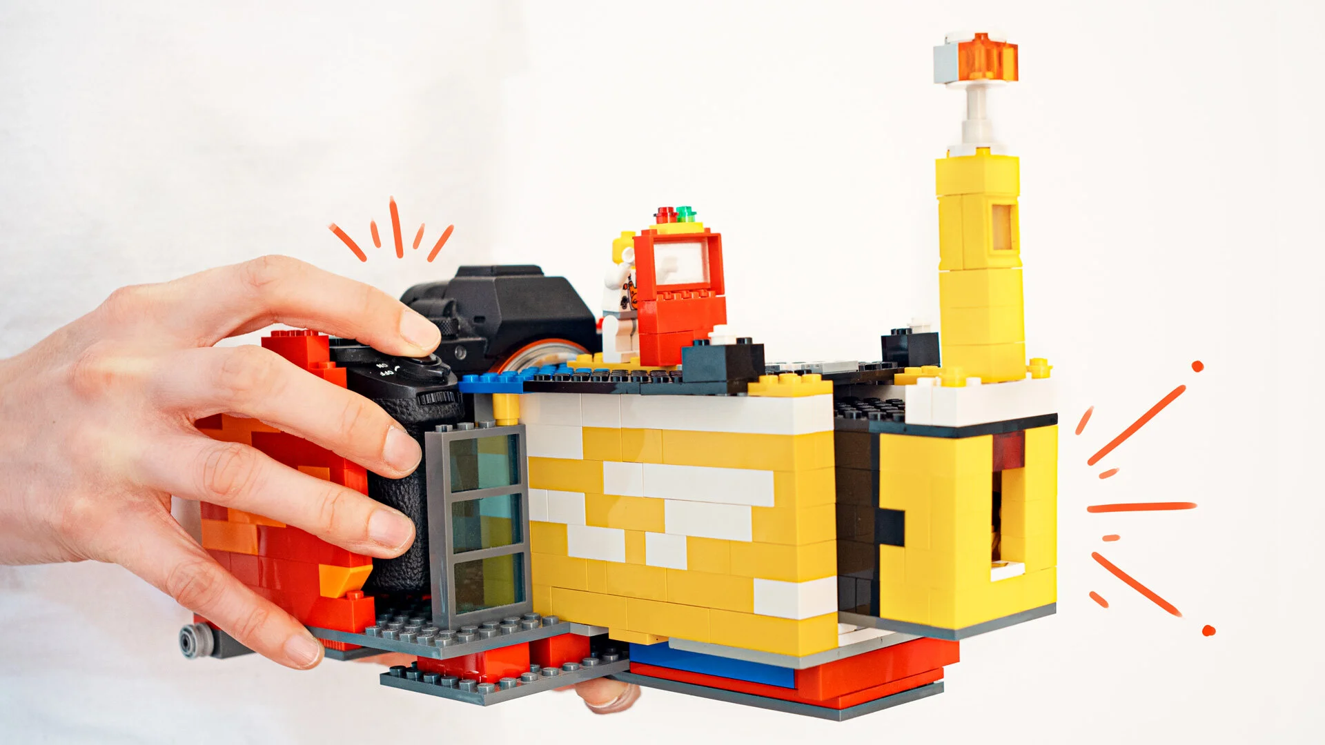 I Built a LEGO CAMERA LENS