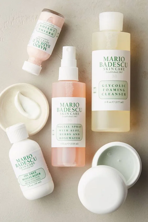 Mario Badescu summer essential Set Value: $60