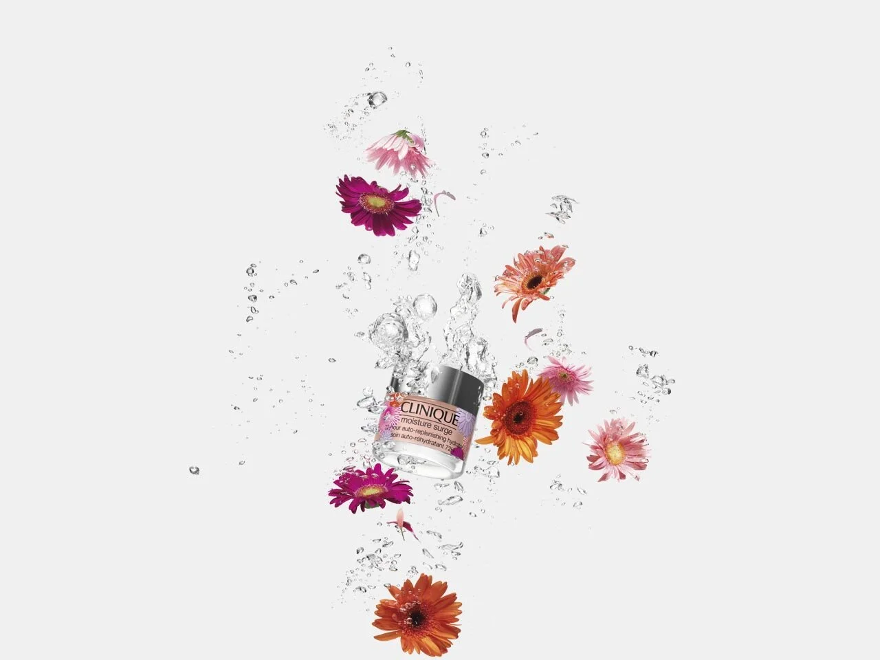   @clinique, #clinique #moisturesurge, #gerber, #gerberdaisy, #gerbera, #propstylist, #setdesigner, #luxurybrands, #skincare, #lesleyfeipel, #nycpropstylist, #stilllifephotography, #fashion, #beauty, #cosmetics, #fashionmodel, #nyc, #luxurybeauty, #l