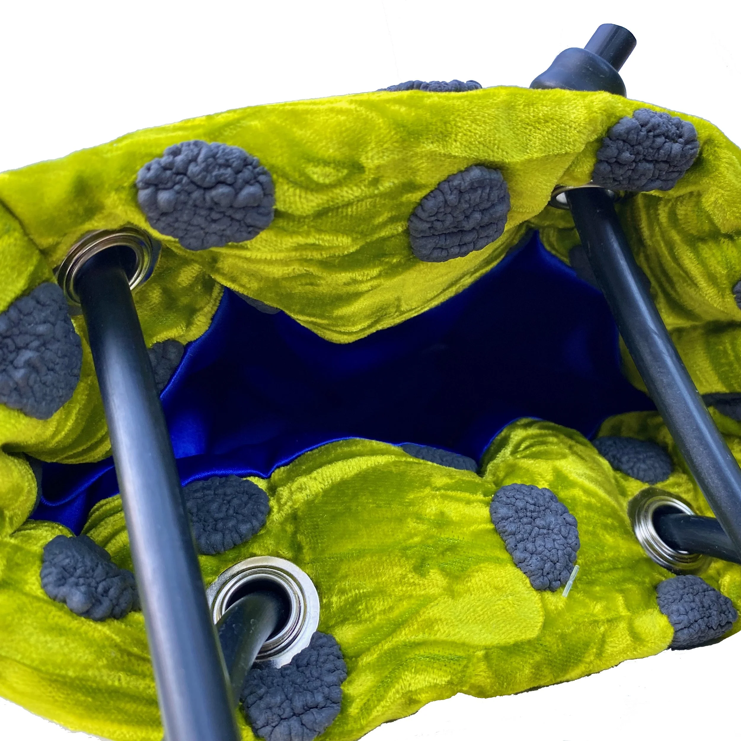 LL02G 2 BUCKET BAG GREEN.jpg