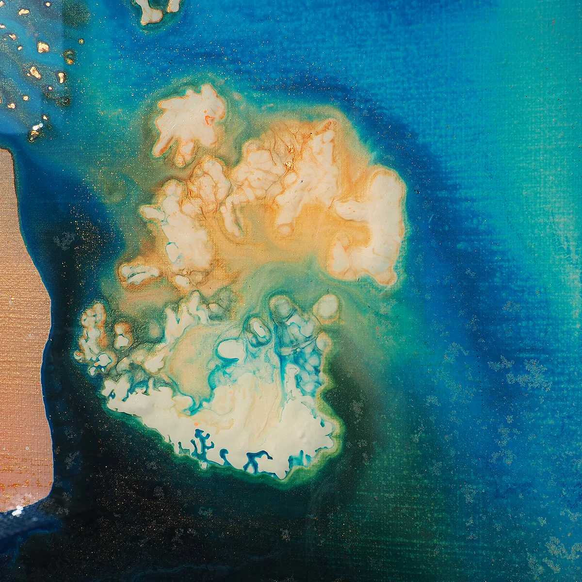 morphed02_detail.jpg
