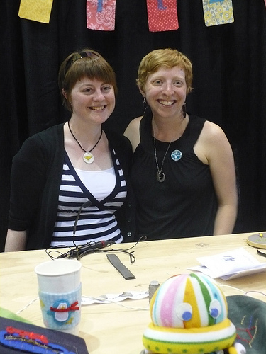 Helping Becky out with her Craft demo. More pics here .