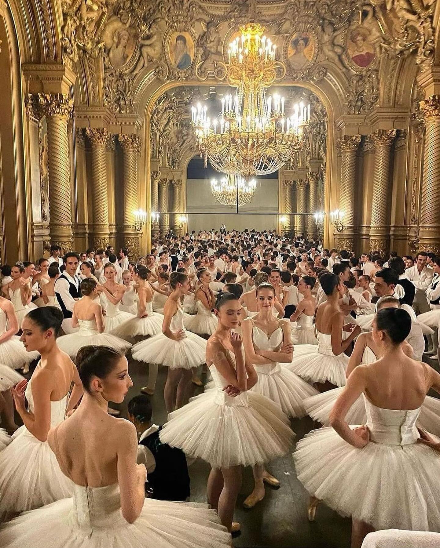 With balletcore trending in fashion I reminisce about my days as a ballerina!  This photo at @balletoperadeparis has inspired me to get back to class! 🩰✨&bull;
&bull;
&bull;
&bull; 
&bull; #ballet #balletdancer #paris #interiordesign #fashion #lydia